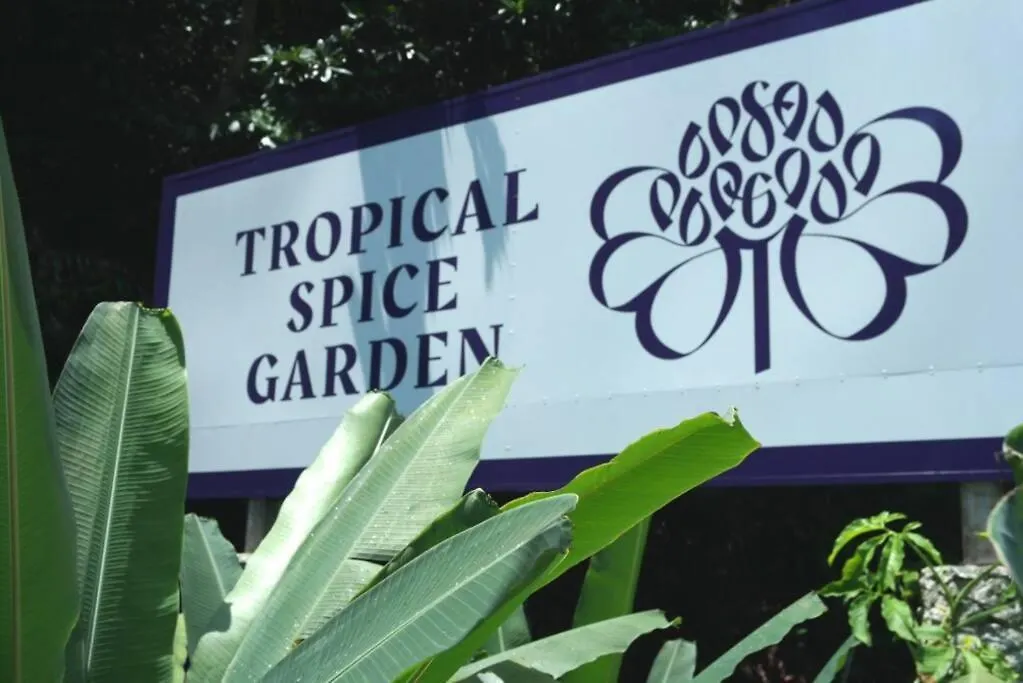 Holiday home Cheerful 6Br Town House @ Geortown For 5-14Pax By Cohans George Town
