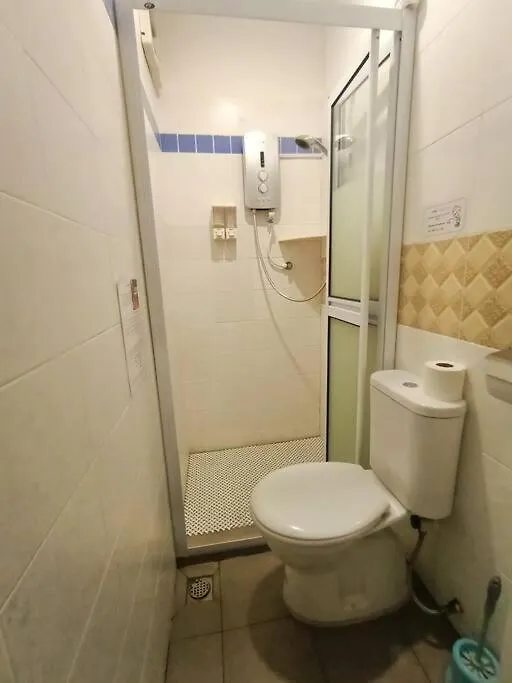 Holiday home Cheerful 6Br Town House @ Geortown For 5-14Pax By Cohans George Town